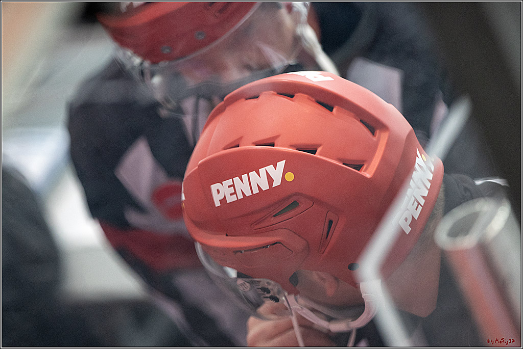 PENNY DEL;  Iserlohn Roosters - Koelner Haie; Koeln, 05.12.2021